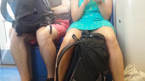 7882