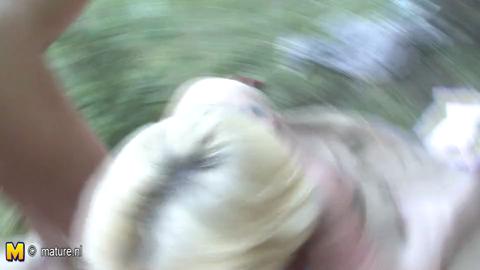2868