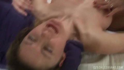 32433